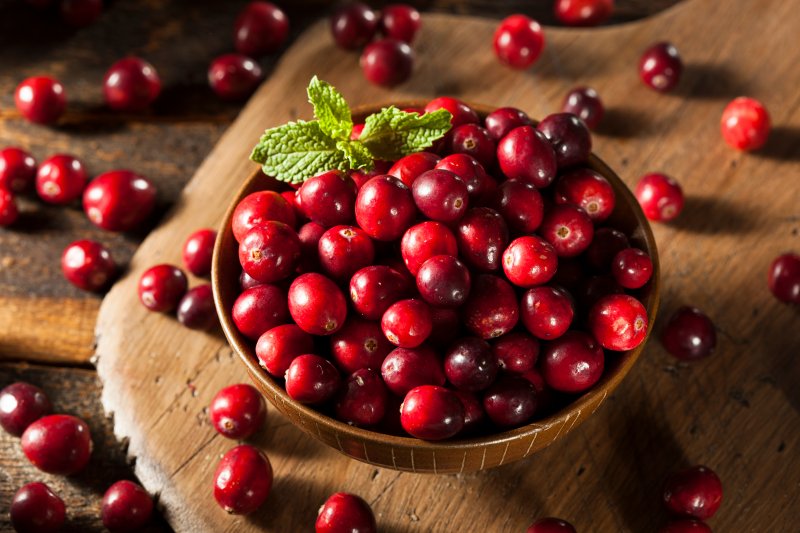 Picture of a bowl filled with cranberries